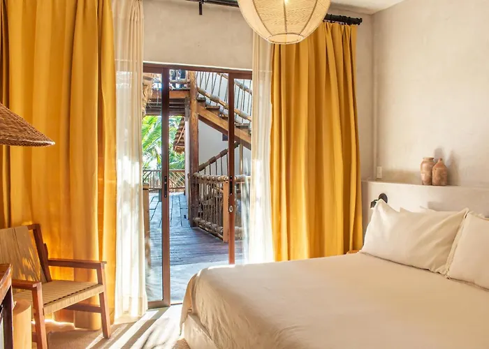 Hotel Dune Boutique Located At The Party Zone (adults Only)