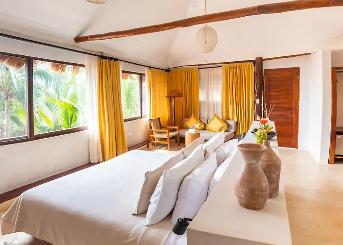 Dune Boutique Located At The Party Zone (adults Only) Tulum